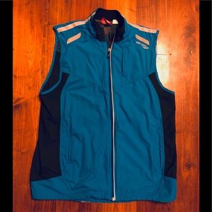 Men’s Saucony Running Vest Size Large